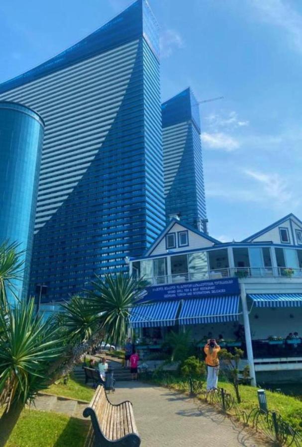 באטומי Orbi City Apartments מראה חיצוני תמונה