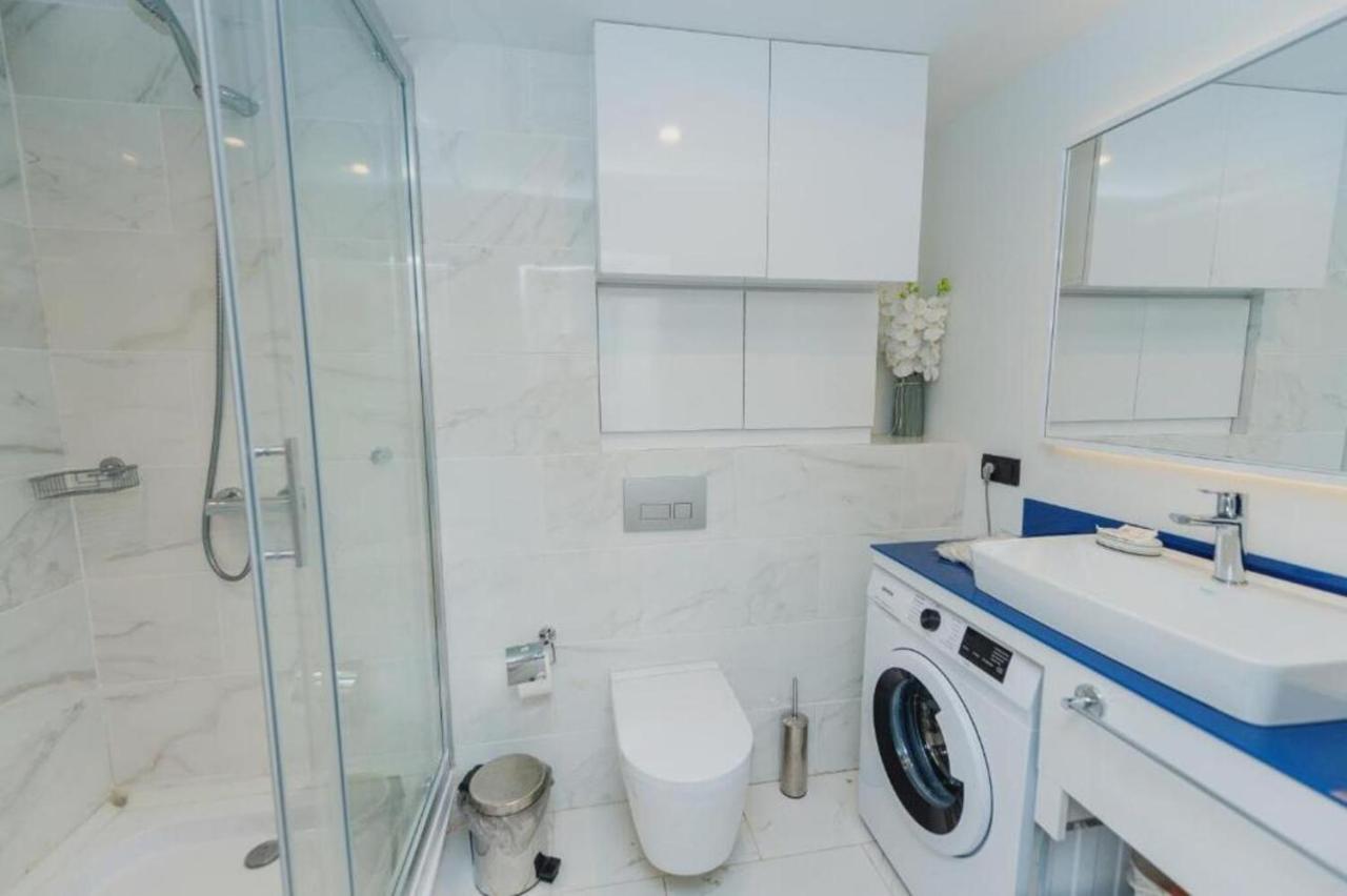 באטומי Orbi City Apartments מראה חיצוני תמונה