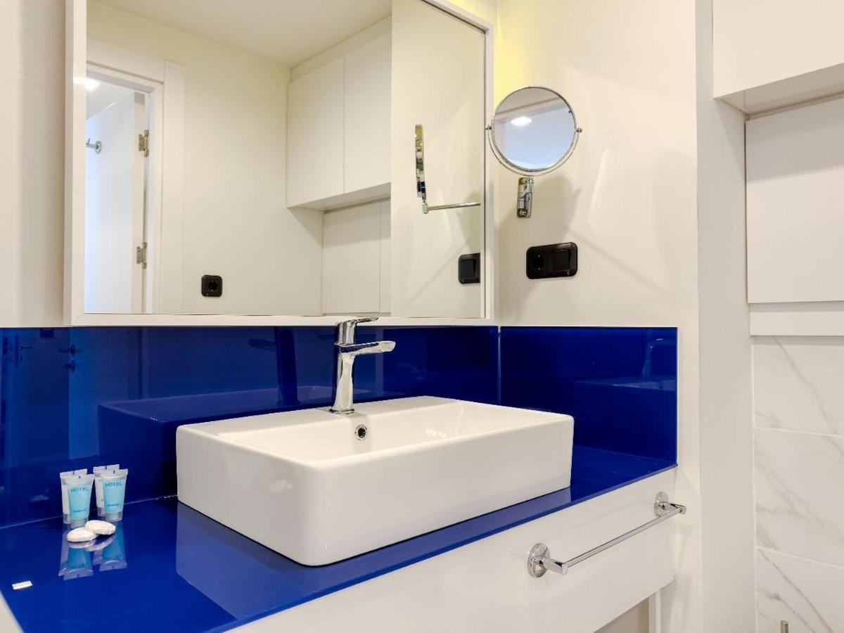 באטומי Orbi City Apartments מראה חיצוני תמונה